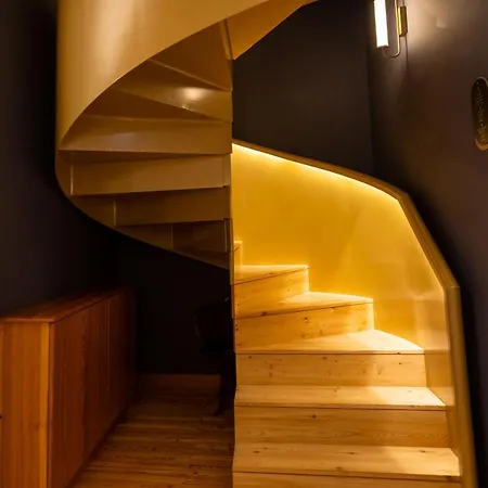 Hotel Mastro - Discoveries And Memories *