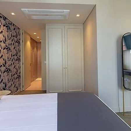 Mastro - Discoveries And Memories Hotel *