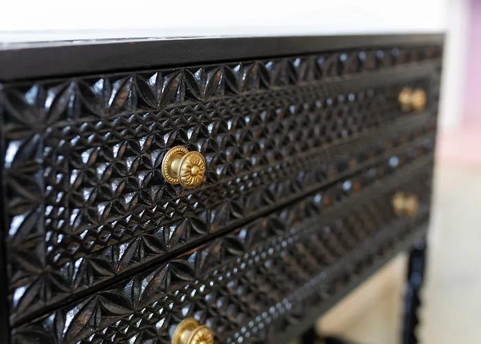 Mastro - Discoveries And Memories מלון